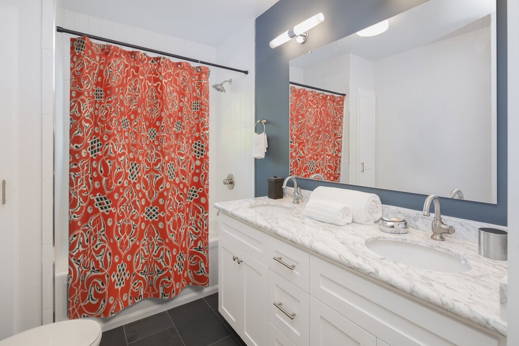 Boho Shower Curtain, Mandala Shower Curtain, Turkish Decor, Turkish Pattern, Red Bathroom, Red Curtain, Red Shower Curtain, Red Decor