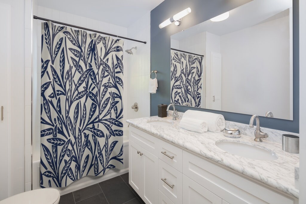 Botanical Shower Curtain, Blue Shower Curtain, Plant Bathroom, Botanical Bathroom, Blue Bathroom Decor, William Morris, Plant Shower