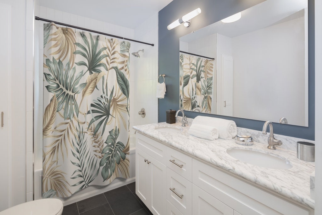 Plant Shower Curtain, Monstera Decor, Botanical Bathroom, Gold Shower Curtain, Tropical Bathroom, Botanical Curtain, Plant Bathroom